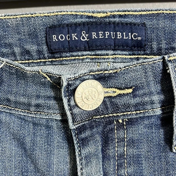 ROCK & REPUBLIC Kendall Cropped Denim Blue Sz 10 - Picture 4 of 10
